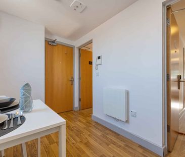 Premium Two Dio - Photo 1