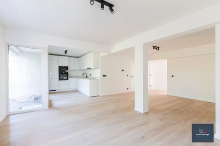 Penthouse met 3 slpk. en terras nabij station Gent-Sint-Pieters - Foto 4