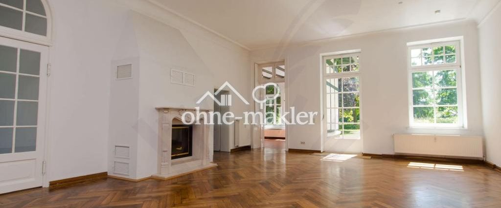 Gutsherrenwohnung mit Wintergarten & Kamin | Schloss Sorgenlos - Foto 1