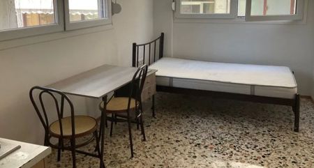 Studio/Γκαρσονιέρα για ενοικίαση Κέντρο (Καβάλα) - Φωτογραφία 3