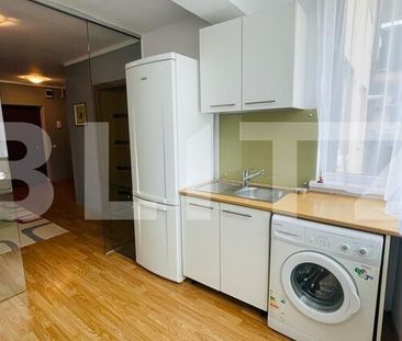 Apartament 2 camere, modern, 39mp, parcare, zona Florilor - Photo 2