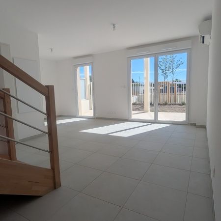 Location Appartement 3 pièces 62m² MONTEUX 84170 - Photo 1