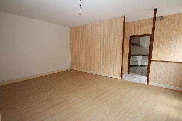 Location Appartement 4 pièces 99m² LUZY 58170 - Photo 1