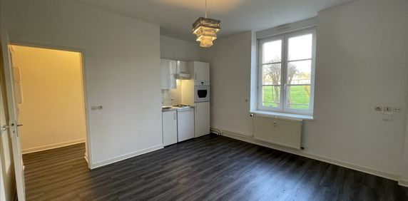Location Appartement 1 pièce 28m² - Photo 2