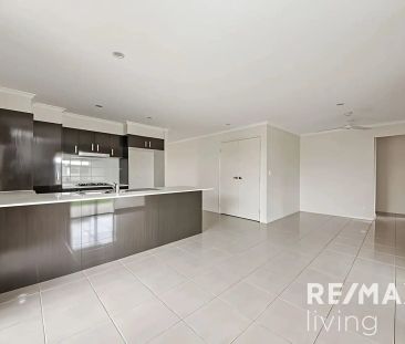 “Stylish Family Duplex with Space, Comfort &amp; Convenience” - Photo 1