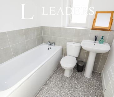2 bedroom apartment to rent Chalfont Drive, Nottingham, NG8 - Photo 3