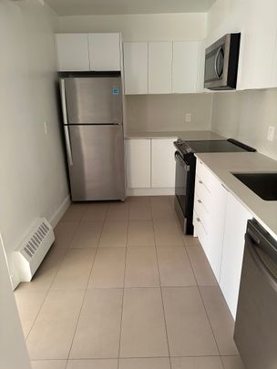 457 Marlee Avenue - Photo 1