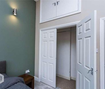 Wellington Villas, Bury, Greater Manchester, BL8 - Photo 6