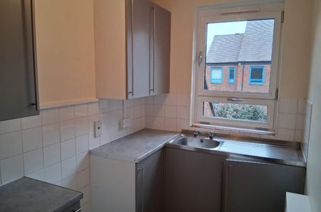 Thrawl Street – Flat 20 - Photo 3