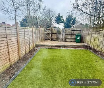 3 bedroom detached house to rent - Photo 4