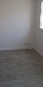 STUDIO AVEC GARAGE CENTRE VILLE DE BEAUVAIS - Photo 4