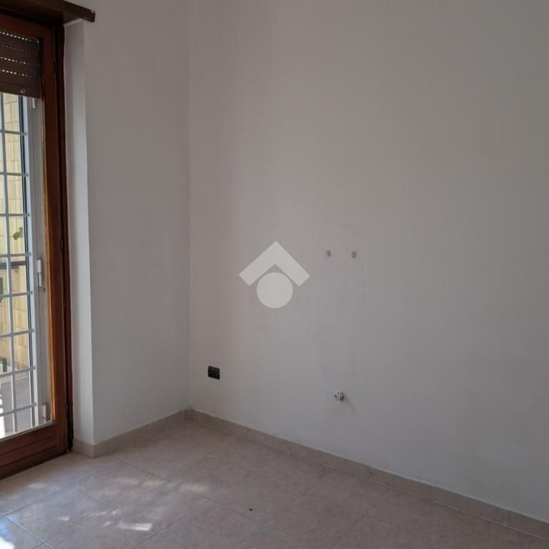 6 locali in affitto - Photo 1