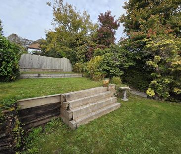 3 bedroom detached bungalow to rent - Photo 2