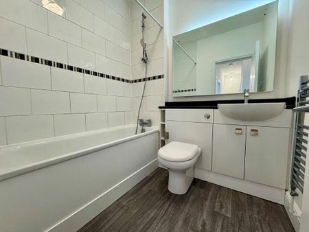 2 bedroom apartment to rent - Photo 5