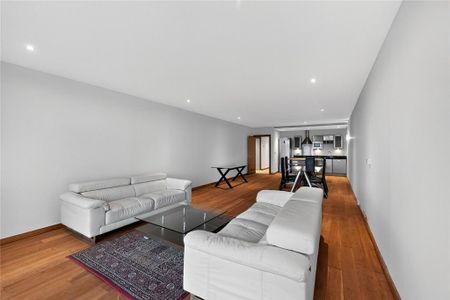 3 bedroom apartment to rent - Photo 5