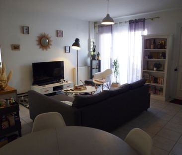 Location Maison 3 pièces 59m² COGNAC 16100 - Photo 1