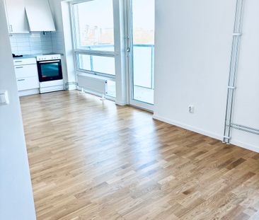 Regementsvägen 10B - Photo 2