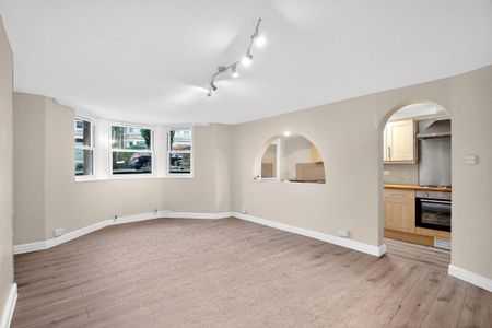 1 bedroom flat to rent - Photo 3