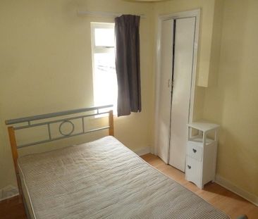 (NON HMO), 24 Windsor Drive, Lisburn Road, Belfast, BT9 7EH - Photo 1