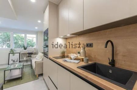 Alquiler de piso en Distrito Centro, 13 - Photo 2