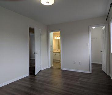 For Lease - 676 Hamilton Crescent, Milton, Ontario - Photo 4