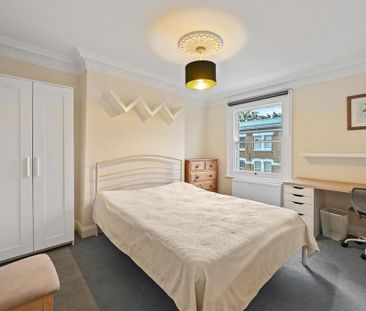 2 bedroom maisonette to rent - Photo 3