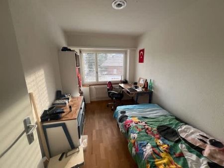 5.5 Zimmer, 130 m², 2. Stock - Photo 2