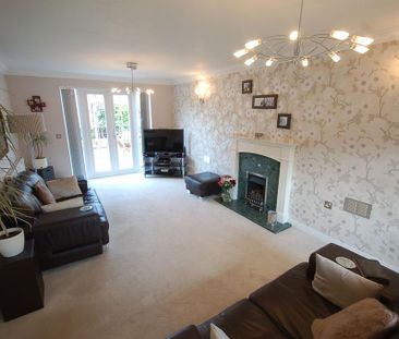 4 bedroom detached house to rent - Photo 1