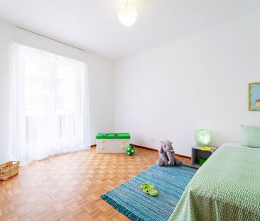 Spazioso, luminoso e tranquillo: il 5.5 locali che cercavi - Foto 6