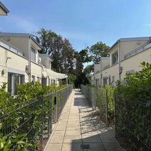 Traumhaftes Townhouse auf 3 Ebenen und 2 Terrassen - Foto 2