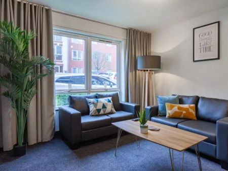 Platinum Ensuite - Photo 3