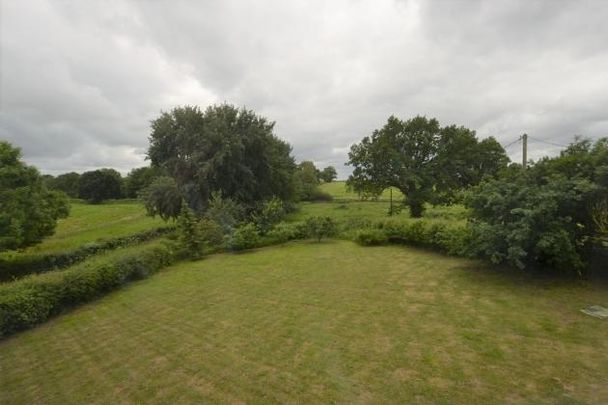 Blofield, Norwich, NR13 4ND - Photo 1
