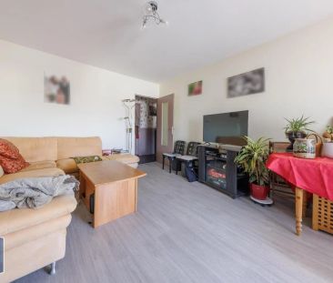 Appartement à louer 4 pièces 77.92m² - Photo 1