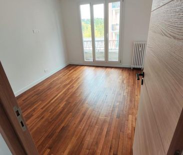 Location Appartement 4 pièces Meublé 76m² ST MAUR DES FOSSES 94100 - Photo 3