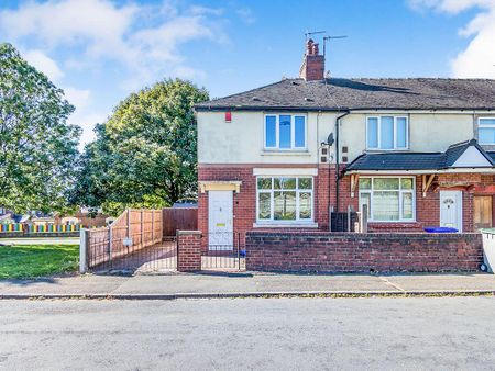 2 bedroom semi-detached house to rent - Photo 4