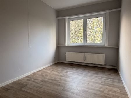 Appartement te huur in Berchem - Photo 4