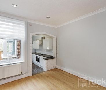 3 bedroom house to rent - Photo 2