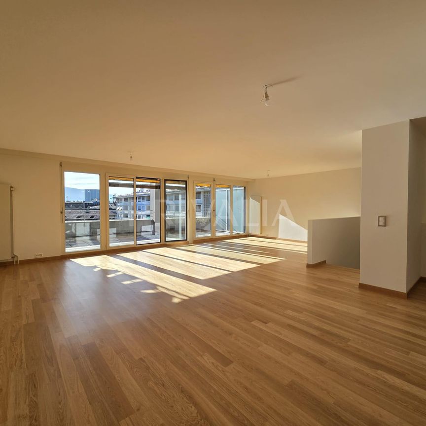 Duplex d’exception avec terrasse panoramique en plein coeur du centre ville - Photo 1