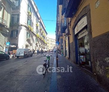 Trilocale in Affitto in Via Sant'Anna dei Lombardi 10 a Napoli - Foto 6
