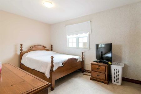 For Lease - 7 Mackay Street Unit# Upper, Brampton, Ontario - Photo 3