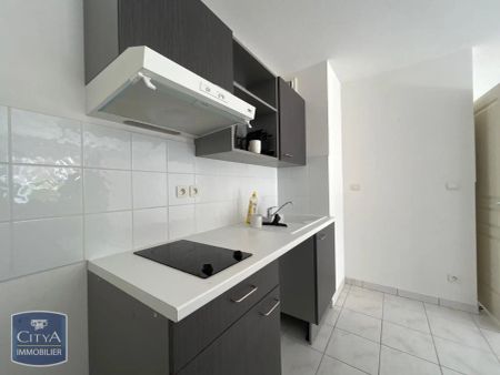 Appartement à louer 2 pièces 43m² - Photo 3