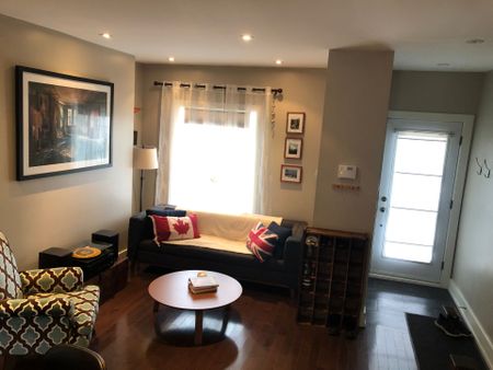 For Lease - 122 Booth Avenue, Toronto, Ontario - Photo 2