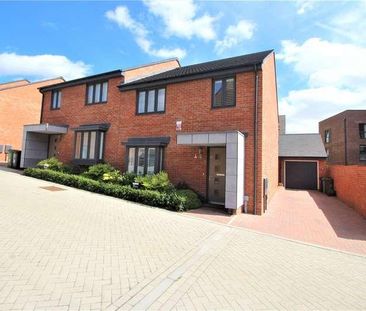 Lancaster Close, Castle Hill, Ebbsfleet Valley, Swanscombe, DA10 - Photo 6