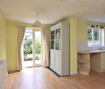 Bluebell Way, Carterton, Oxfordshire, OX18 - Photo 1
