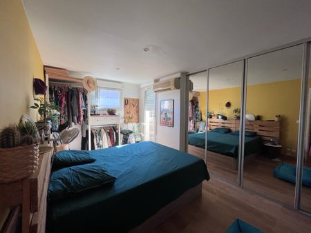 Location Appartement 3 pièces 83m² TOULON 83000 - Photo 3