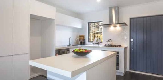 2 Bedrooms Tawa - Photo 2