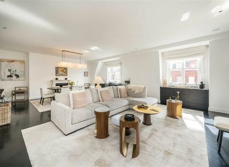 Pont Street - Photo 2