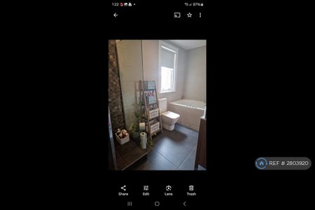 1 bedroom in a house share to rent - Photo 3