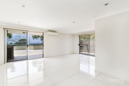 LIGHT FILLED, NORTH FACING APARTMENT | Unfurnished - Photo 3