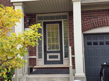 For Lease - 242 Jarrett Crossing Court, Milton, Ontario - Photo 4